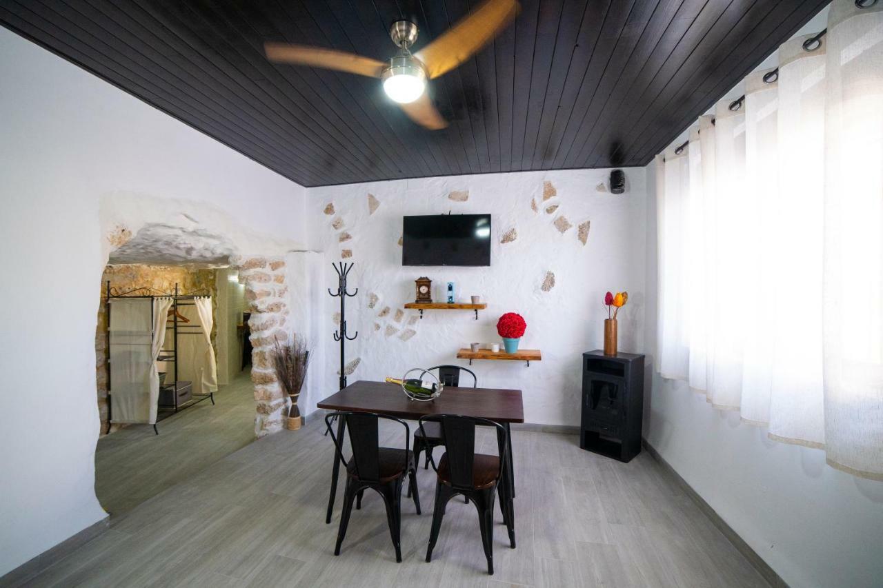 Casa Rural Las Colmenas Alcala del Jucar Eksteriør billede